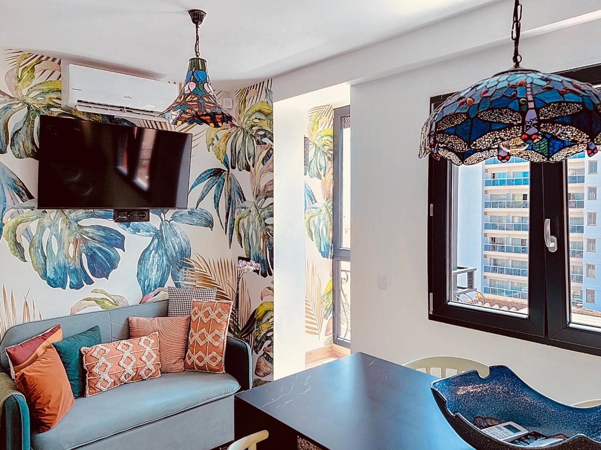 Alhambra Deco Homtels Apartment ตอร์เรโมลิโนส ภายนอก รูปภาพ